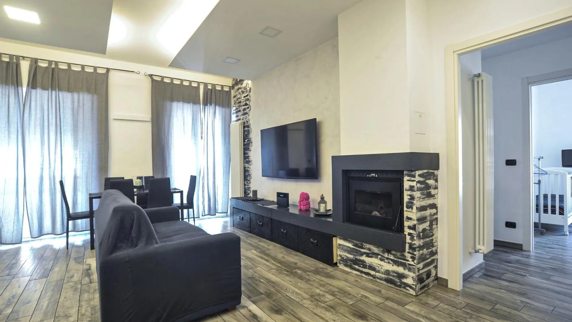 Casa Rosa Lucia Centrale Con Parcheggio Sanremo Appartamento