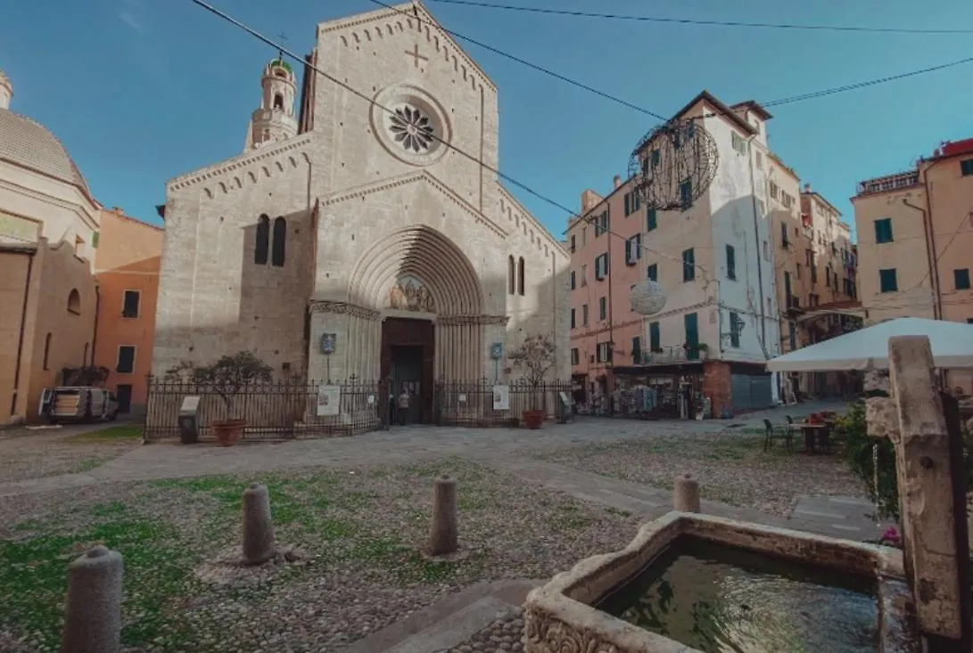 Casa Rosa Lucia Centrale Con Parcheggio Sanremo Appartamento